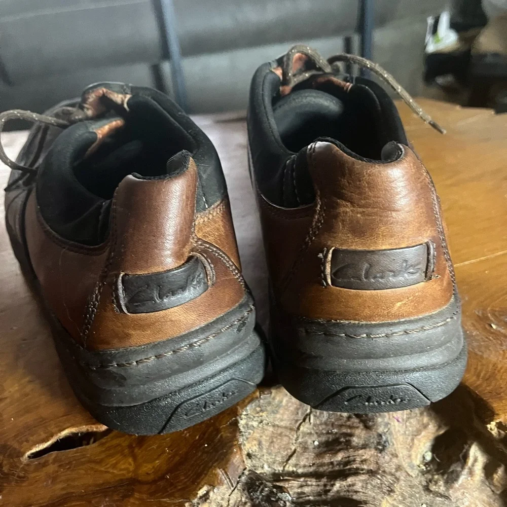 Men’s Clarks Travel Trek Brown Leather Shoes Size 12W
